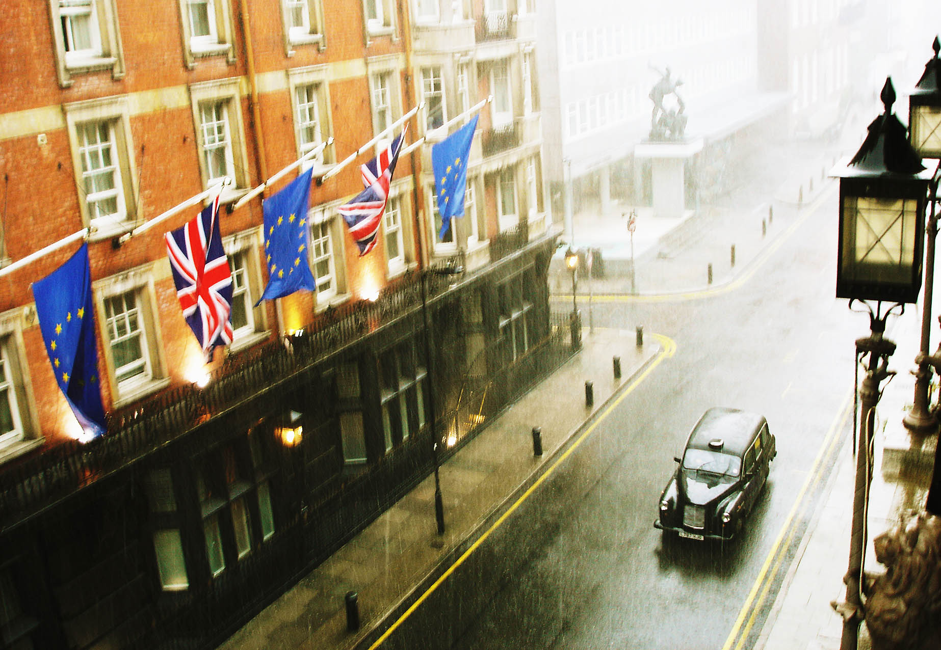 London_Rain sharp0.5 1276px 07