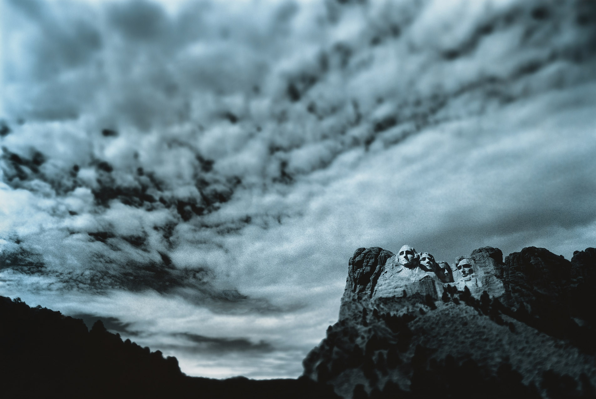 Mount_Rushmore sharpAreas0.3 1276px 09